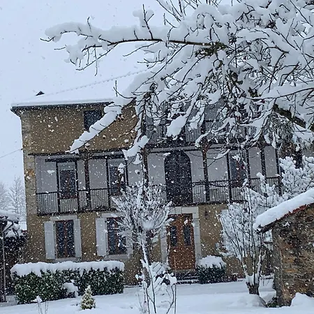 La Maison D'amalaurille Pensjonat *